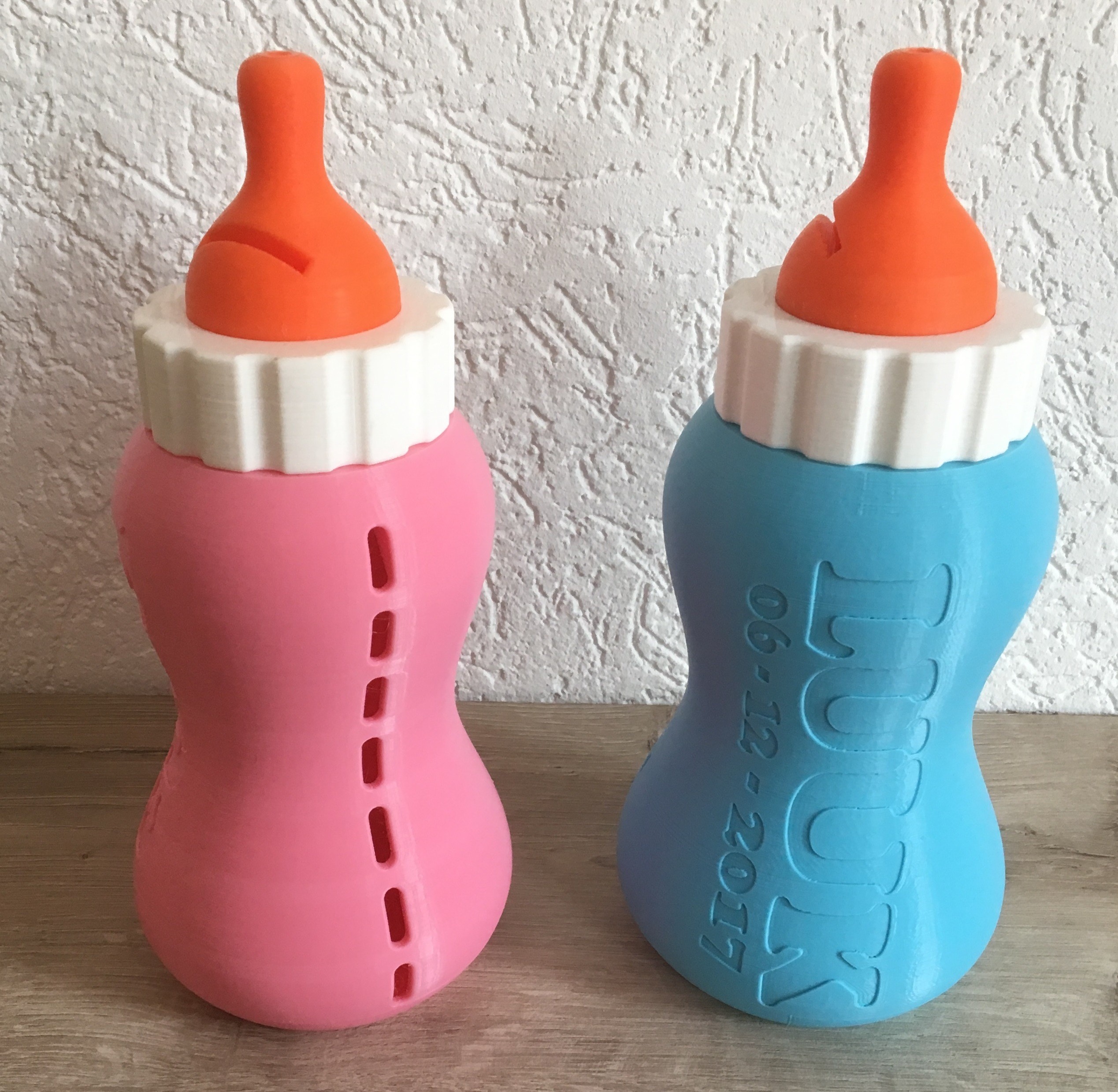 Free STL file Baby Bottle Piggy Bank V2・3D print design to download・Cults